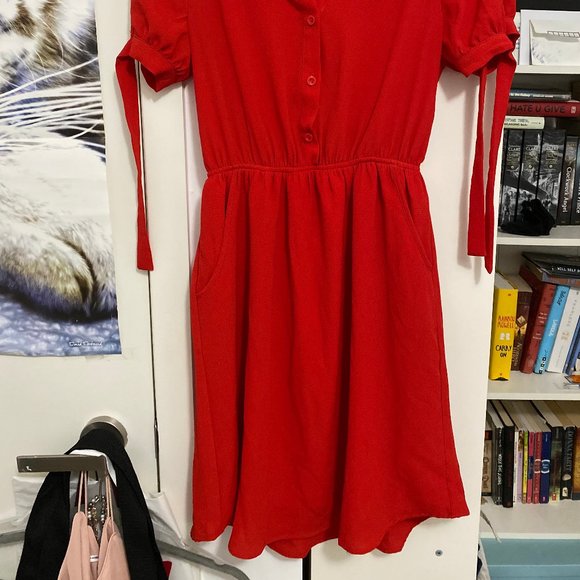Red shirtdress - Picture 3 of 3